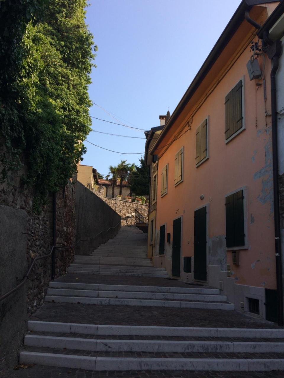 Locazione Turistica Isabella Apartment Castelnuovo del Garda Exterior photo